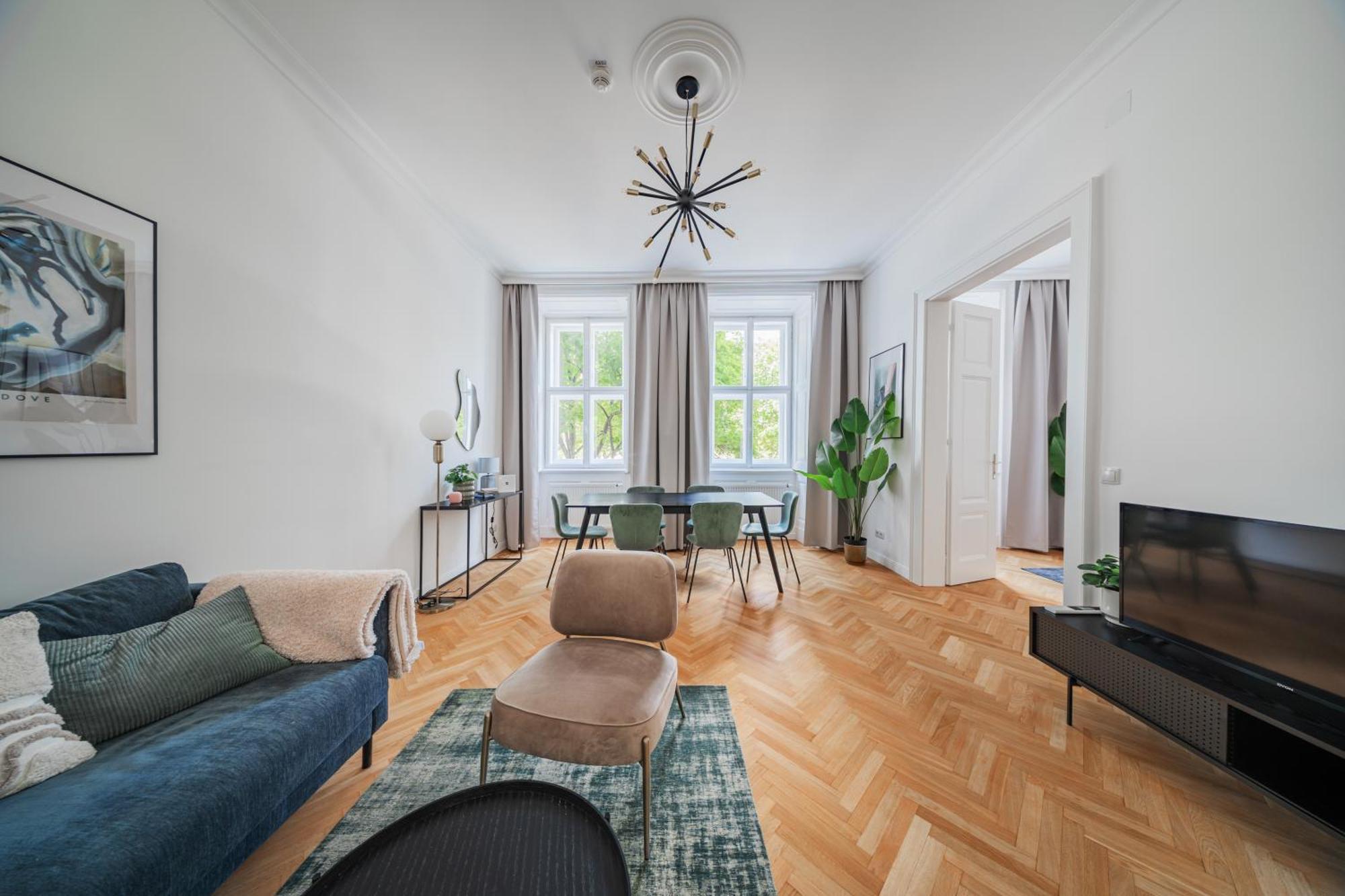 Franz By Home1 Apartament *