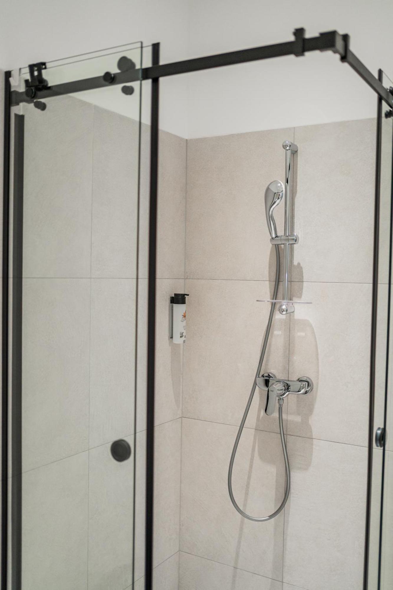 Franz By Home1 Appartement *